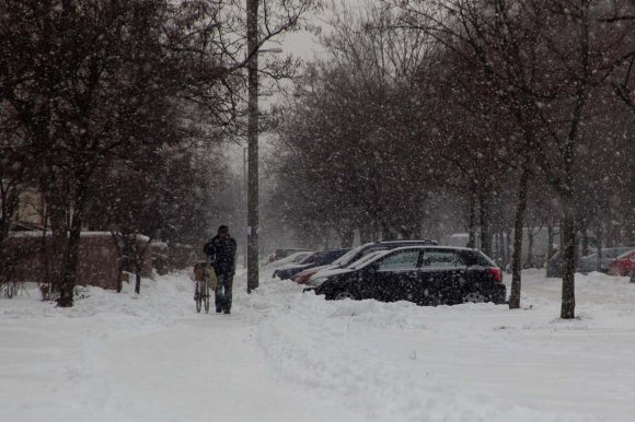 Kotrás! Már nem rőffel mérik a havat Debrecenben